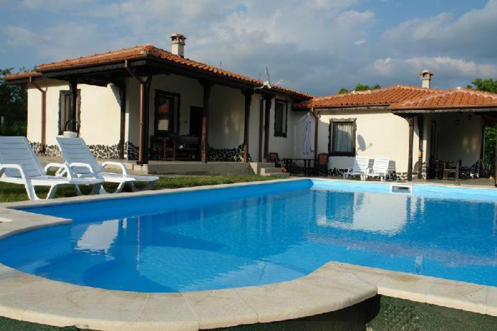 Madara Omaya Guest House Dış mekan fotoğraf