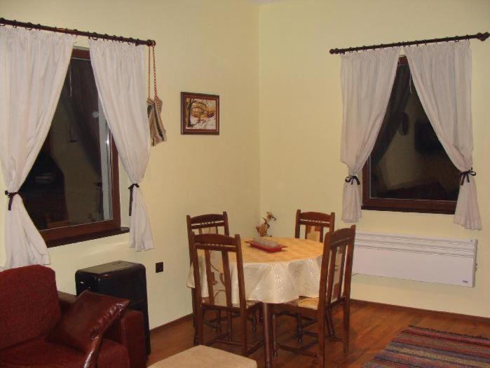 Madara Omaya Guest House Dış mekan fotoğraf